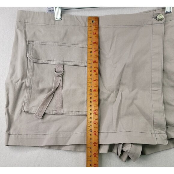 Wild Fable Womens Beige Utility Shorts Skort Pocket Detail Zip Button XL - Picture 8 of 8